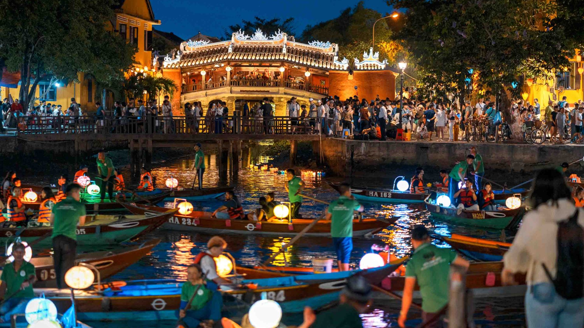 À propos de Vivoviet Travel