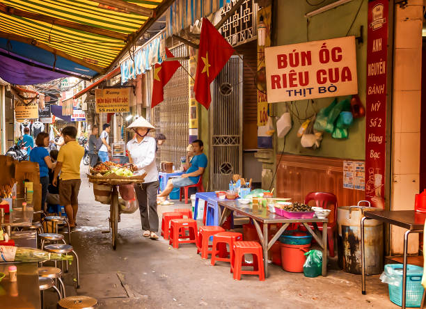 La vie quotidienne dans les ruelles de Hanoï