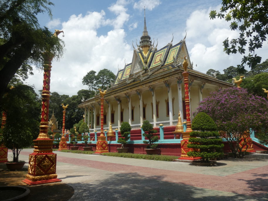 Visiter les pagodes à Tra Vinh