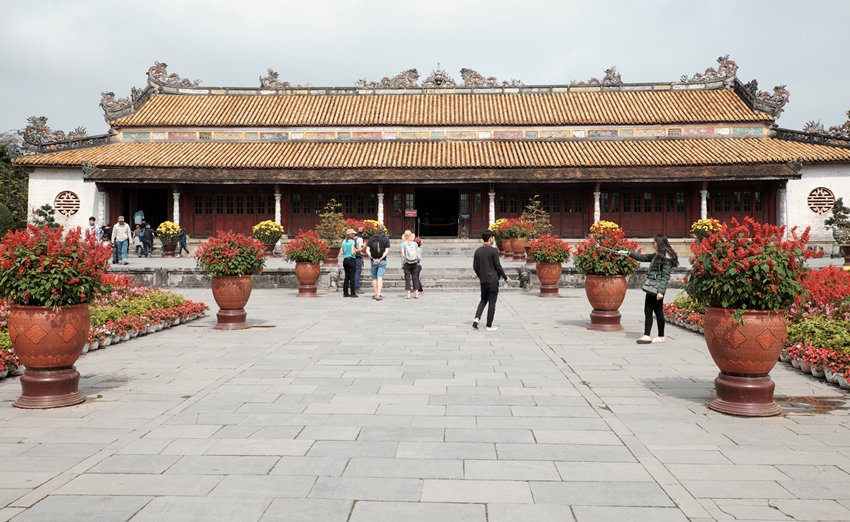 La Tour octogonale : La Tour de la Source de Félicitation (Phuoc Duyen)